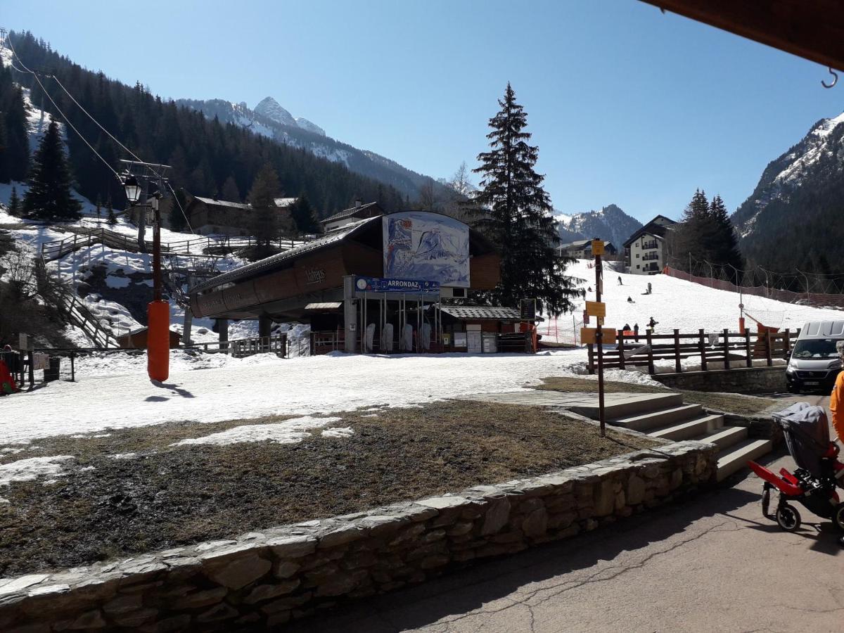 Magnifique Studio Au Pied Du Telecabine D'Arrondaz Et Des Pistes De Ski 摩丹 外观 照片
